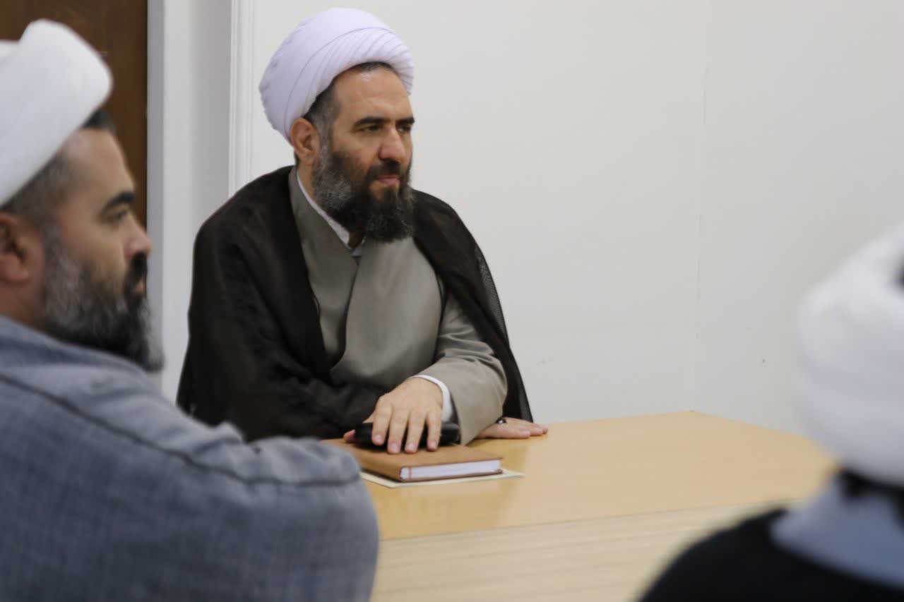 گزارش تصویری جلسه شورای راهبری تبلیغی شهر جدید مهستان با حضور ائمه جماعات مساجد در قرارگاه آدینه