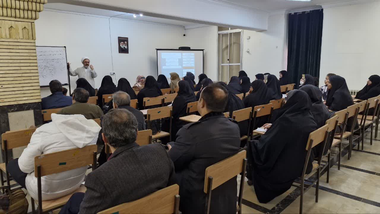 گزارش تصویری جلسه پایانی اولین دوره مقدماتی مهدویت