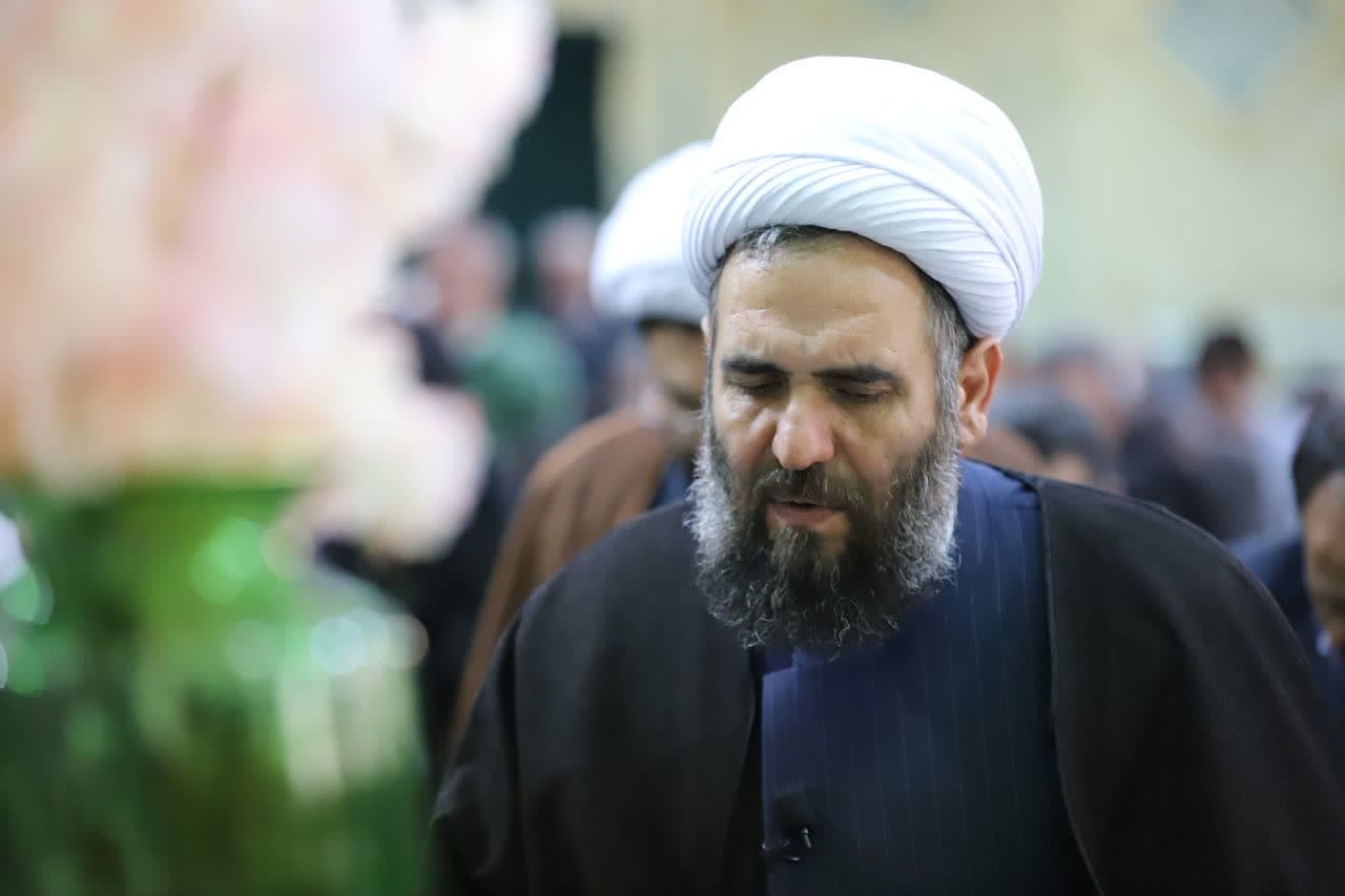 برگزاری نماز جمعه شهر مهستان در اولین جمعه ماه مبارک رمضان در مسجد جامع حضرت ولیعصر(عج)