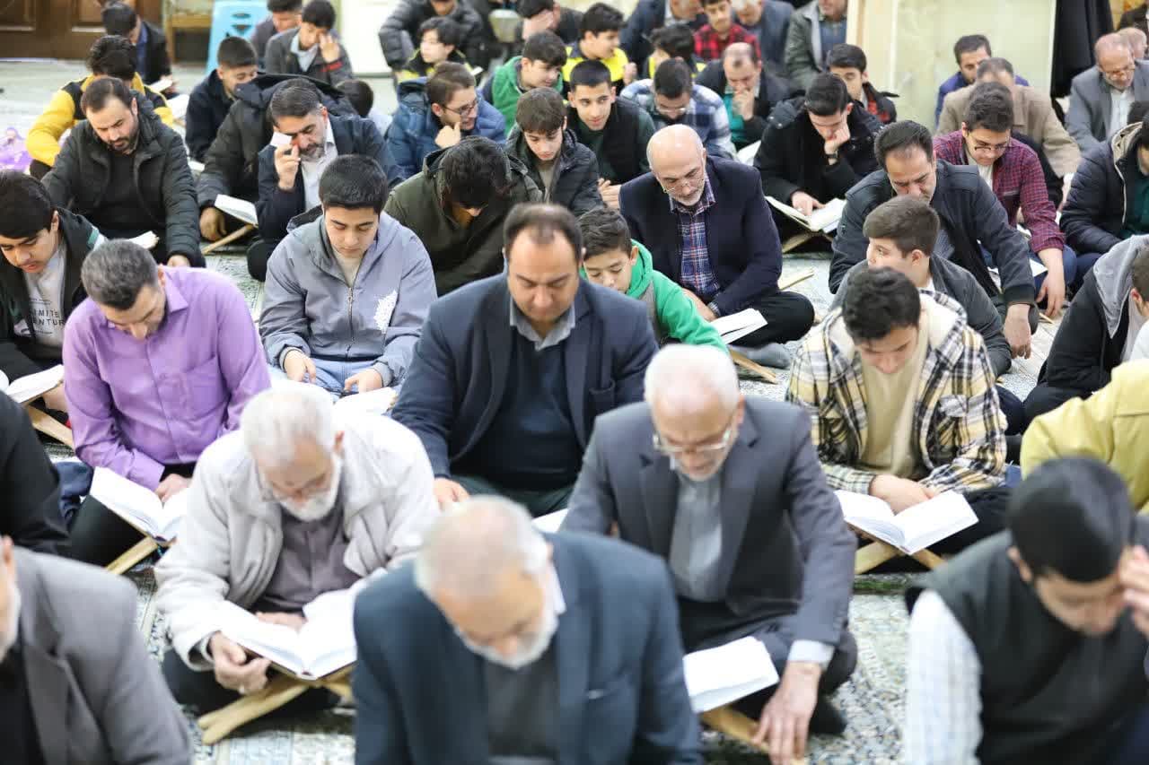 برگزاری مراسم جزخوانی و تفسیر قرآن کریم با حضور قاریان ممتاز در مسجد جامع مهستان